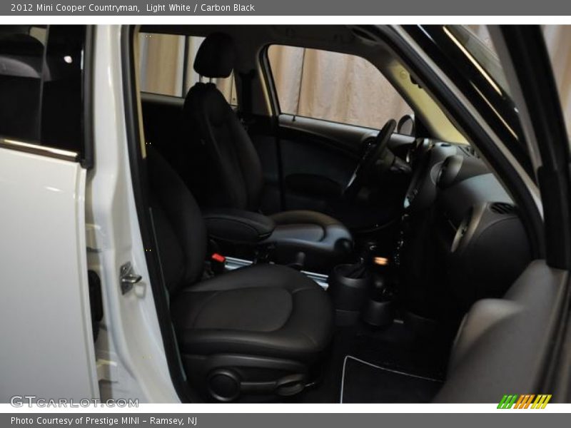 Light White / Carbon Black 2012 Mini Cooper Countryman