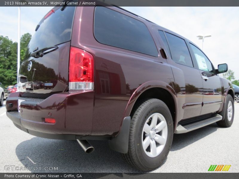  2013 Armada SV Midnight Garnet