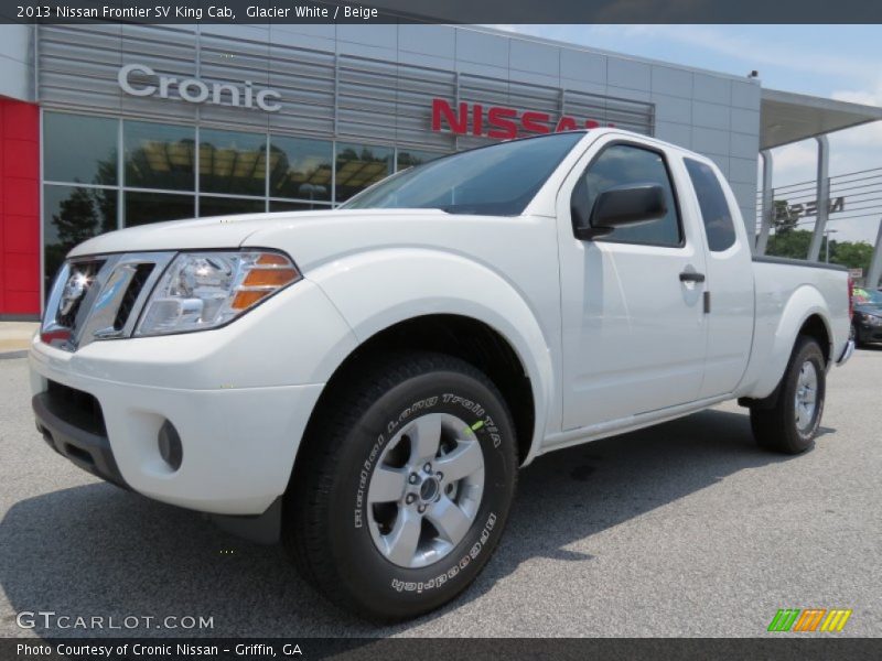 Glacier White / Beige 2013 Nissan Frontier SV King Cab