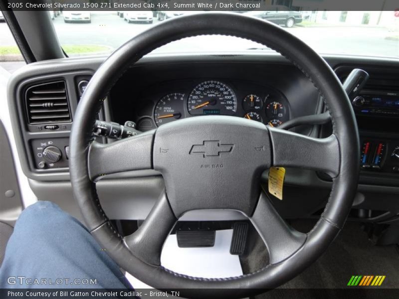 Summit White / Dark Charcoal 2005 Chevrolet Silverado 1500 Z71 Extended Cab 4x4