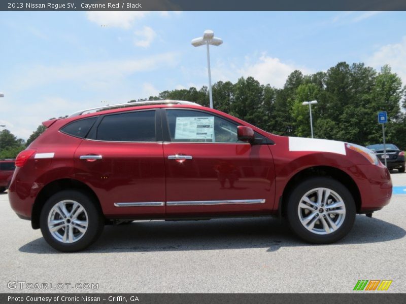 Cayenne Red / Black 2013 Nissan Rogue SV