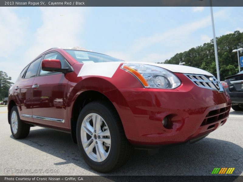 Cayenne Red / Black 2013 Nissan Rogue SV