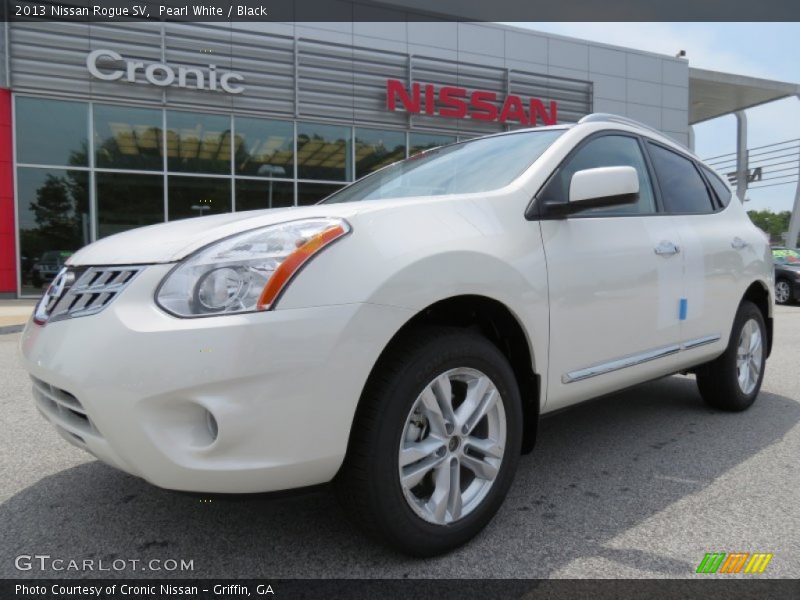 Pearl White / Black 2013 Nissan Rogue SV