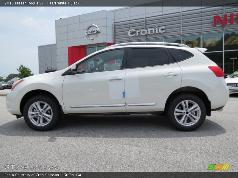 Pearl White / Black 2013 Nissan Rogue SV