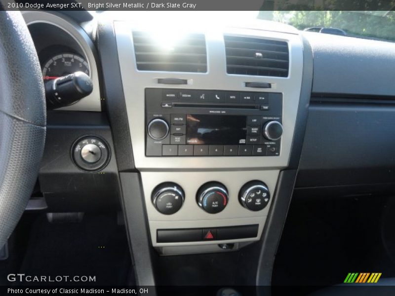 Bright Silver Metallic / Dark Slate Gray 2010 Dodge Avenger SXT