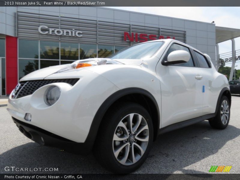 Pearl White / Black/Red/Silver Trim 2013 Nissan Juke SL