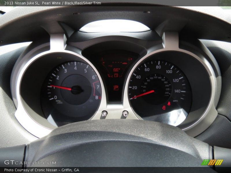 Pearl White / Black/Red/Silver Trim 2013 Nissan Juke SL