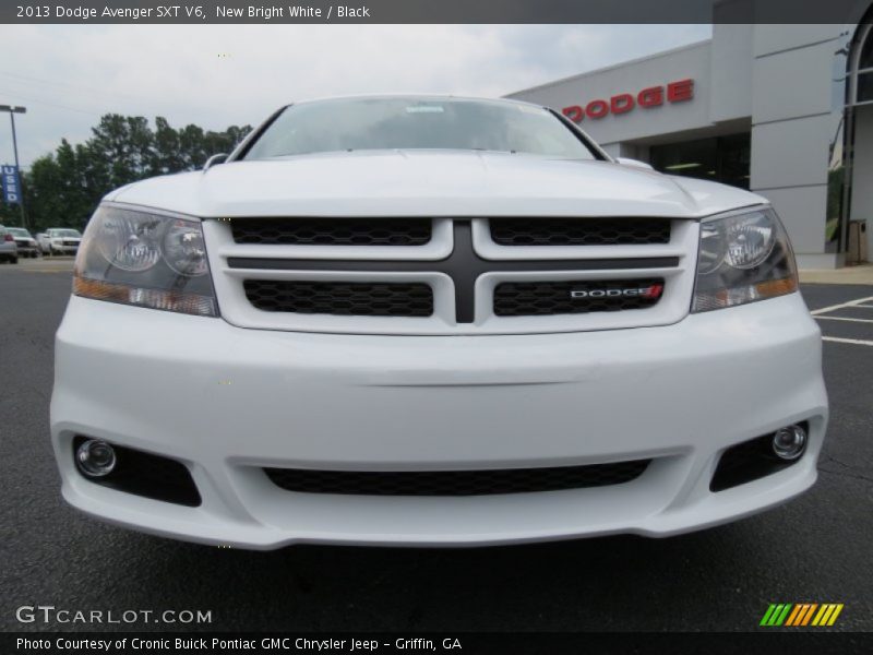 New Bright White / Black 2013 Dodge Avenger SXT V6