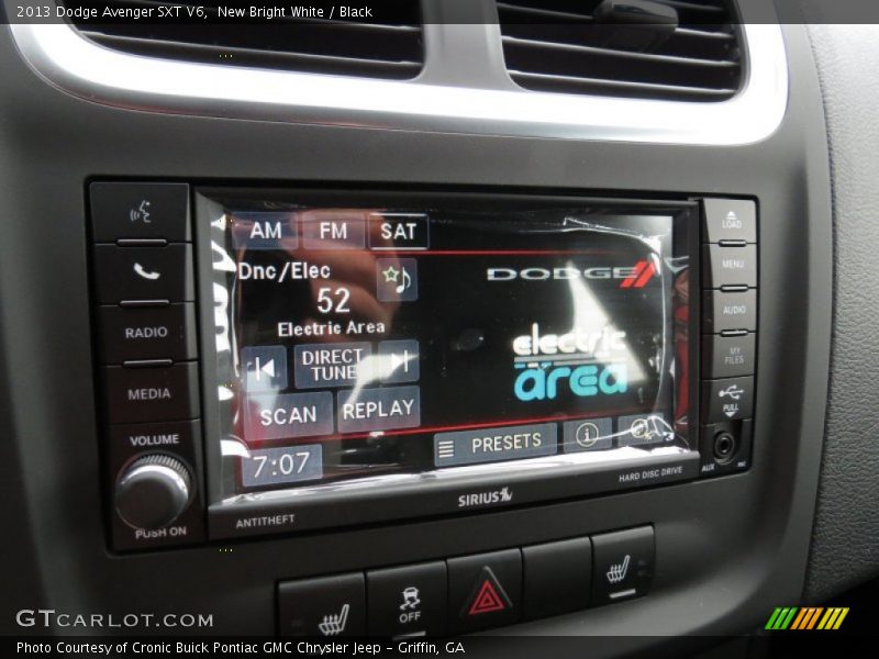 New Bright White / Black 2013 Dodge Avenger SXT V6