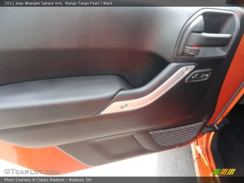 Mango Tango Pearl / Black 2011 Jeep Wrangler Sahara 4x4