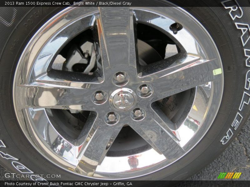 Bright White / Black/Diesel Gray 2013 Ram 1500 Express Crew Cab