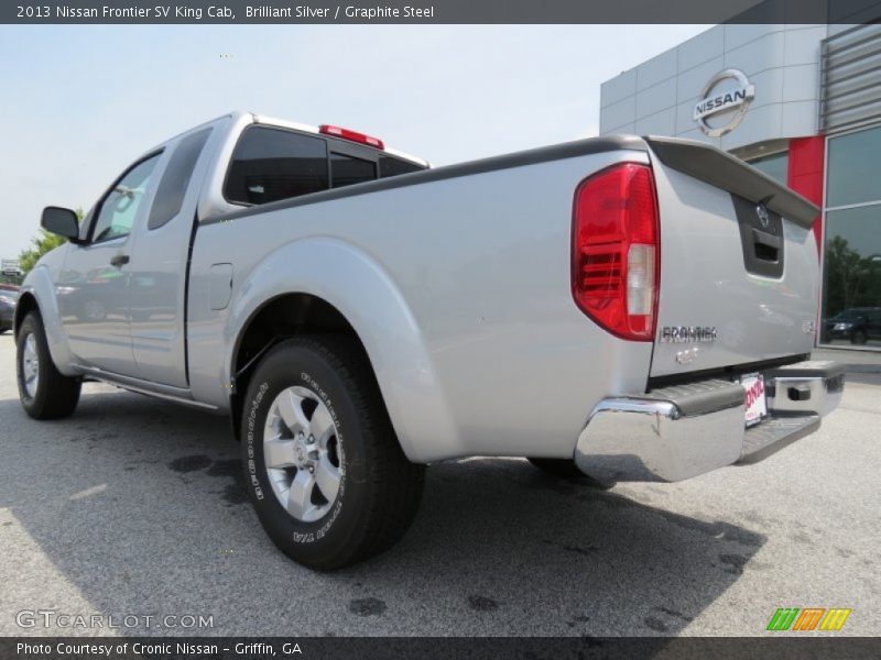 Brilliant Silver / Graphite Steel 2013 Nissan Frontier SV King Cab