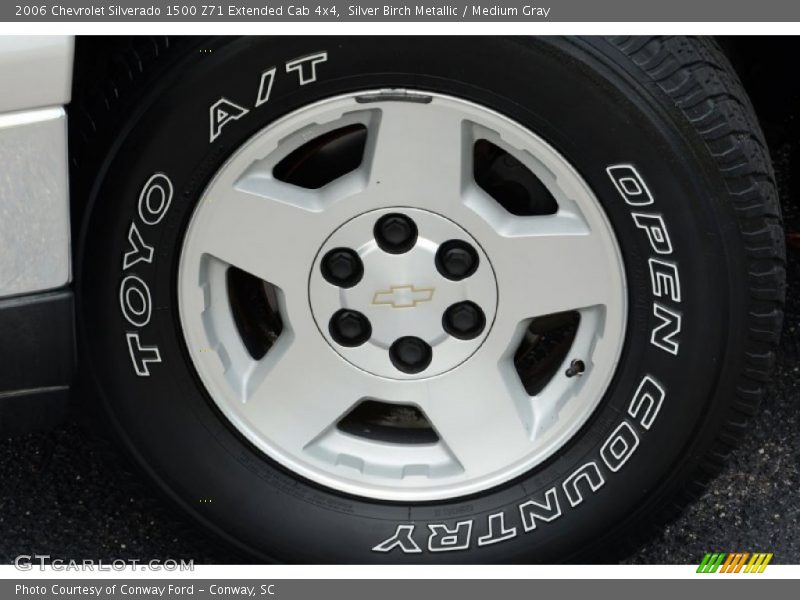 Silver Birch Metallic / Medium Gray 2006 Chevrolet Silverado 1500 Z71 Extended Cab 4x4