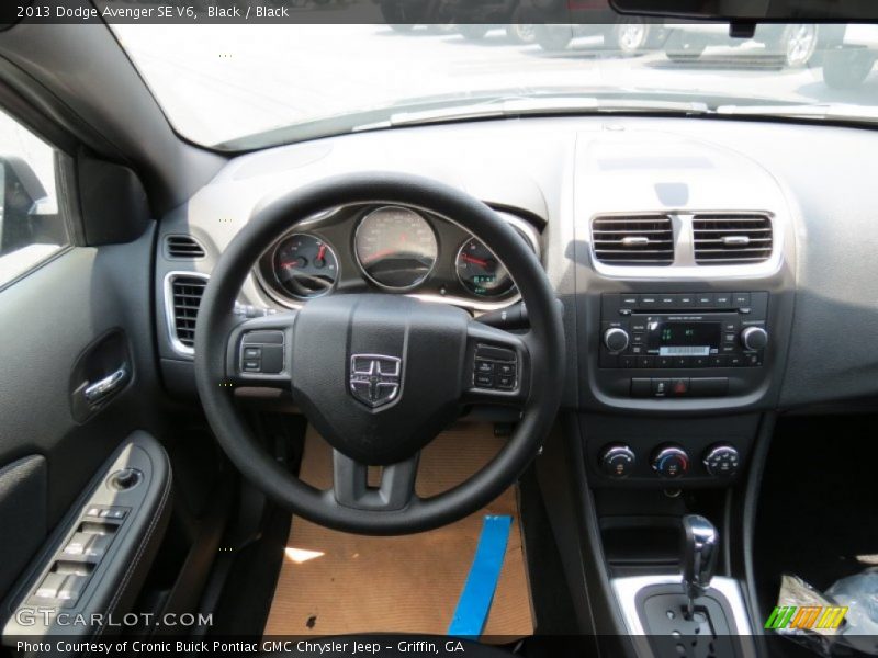 Black / Black 2013 Dodge Avenger SE V6