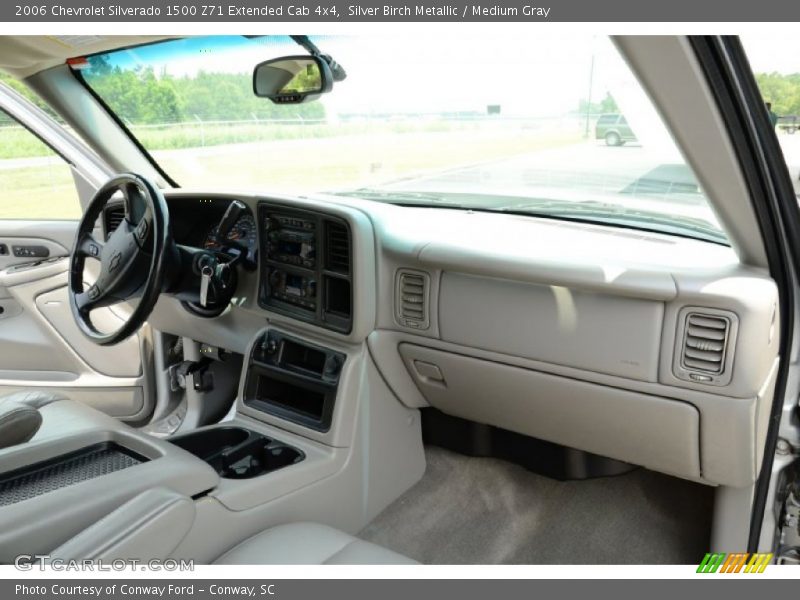 Silver Birch Metallic / Medium Gray 2006 Chevrolet Silverado 1500 Z71 Extended Cab 4x4