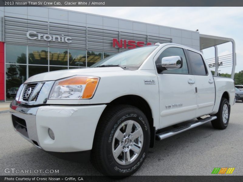 Glacier White / Almond 2013 Nissan Titan SV Crew Cab