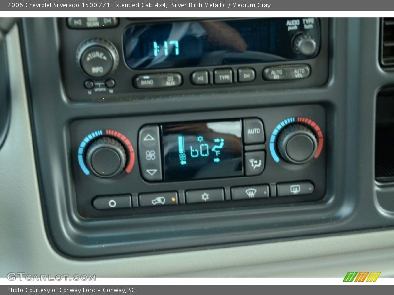 Silver Birch Metallic / Medium Gray 2006 Chevrolet Silverado 1500 Z71 Extended Cab 4x4