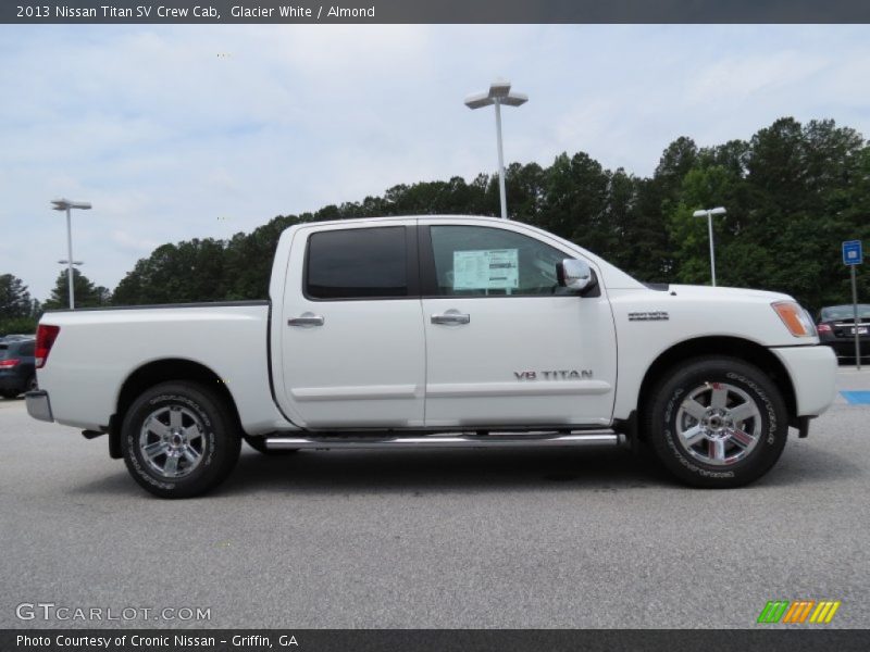 2013 Titan SV Crew Cab Glacier White
