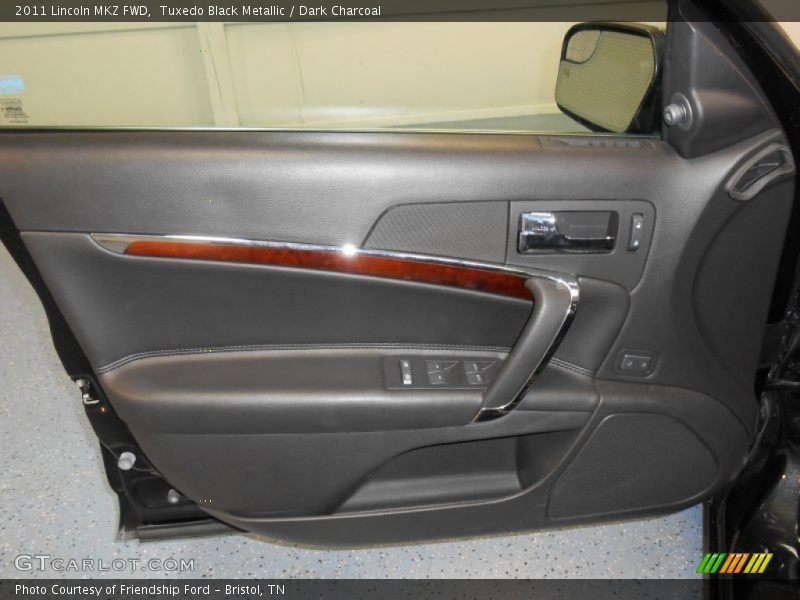 Tuxedo Black Metallic / Dark Charcoal 2011 Lincoln MKZ FWD