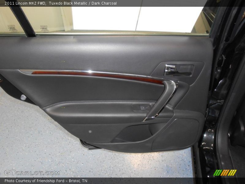 Tuxedo Black Metallic / Dark Charcoal 2011 Lincoln MKZ FWD