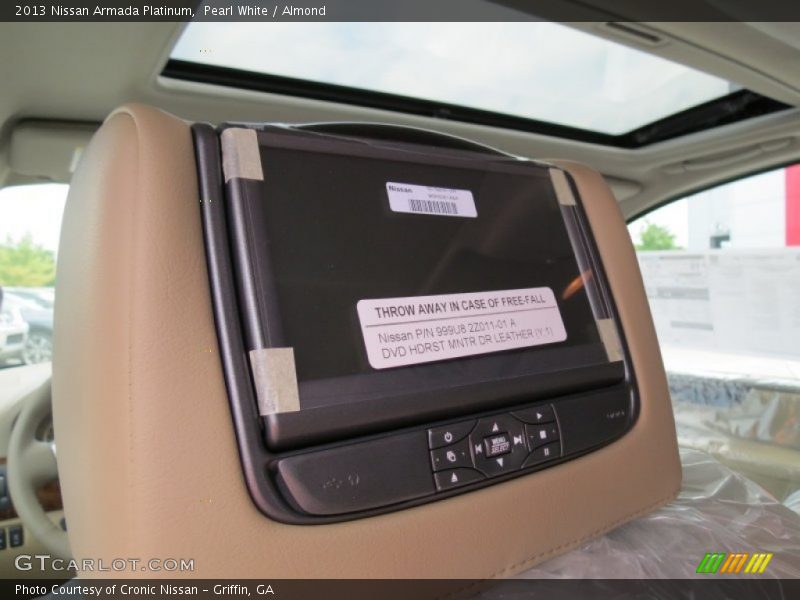 Entertainment System of 2013 Armada Platinum