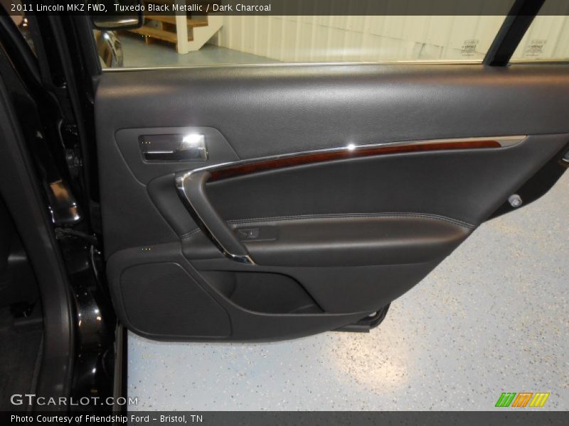 Tuxedo Black Metallic / Dark Charcoal 2011 Lincoln MKZ FWD