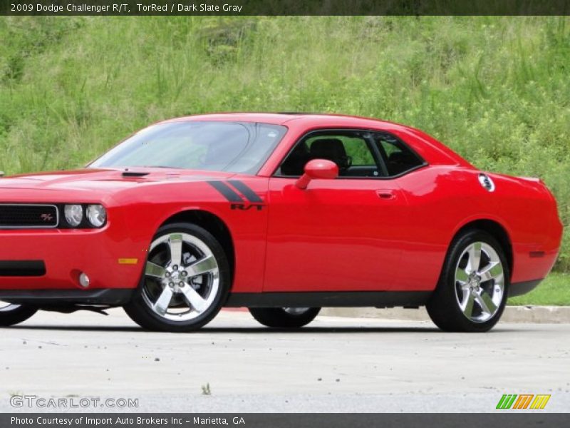 TorRed / Dark Slate Gray 2009 Dodge Challenger R/T