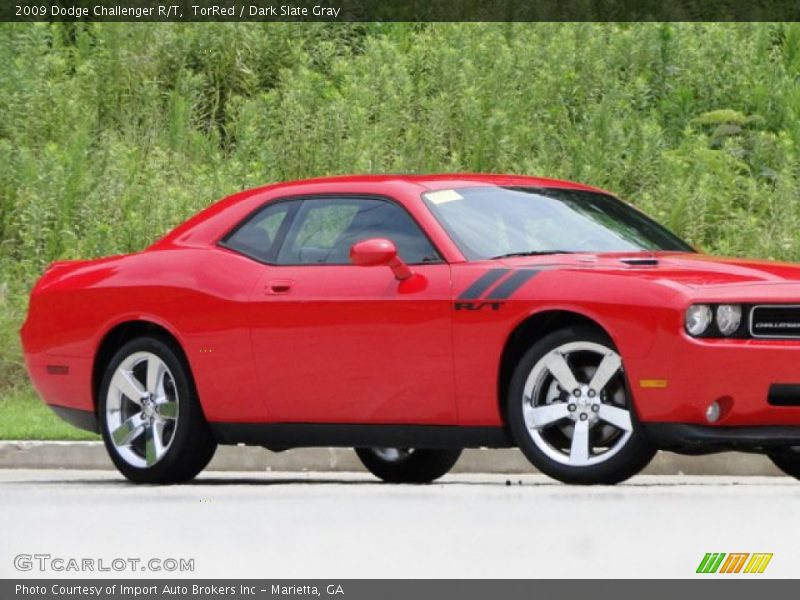 TorRed / Dark Slate Gray 2009 Dodge Challenger R/T