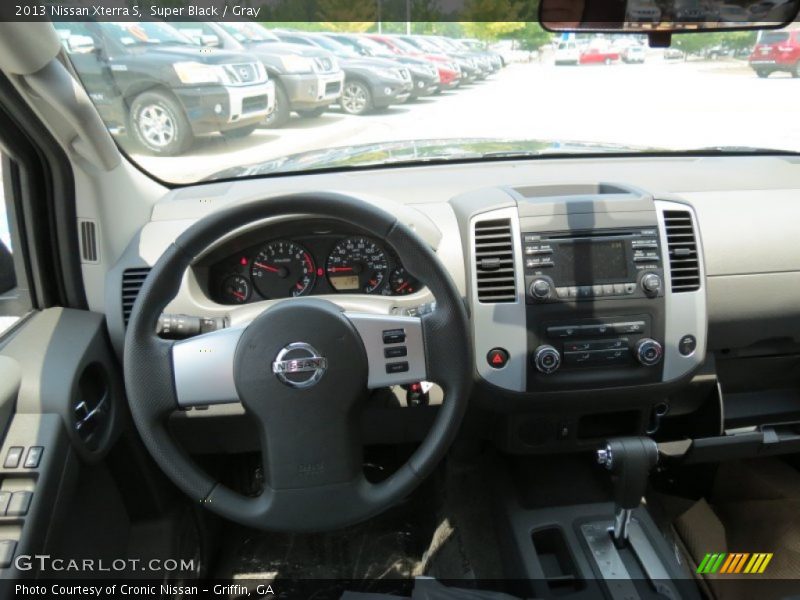 Super Black / Gray 2013 Nissan Xterra S