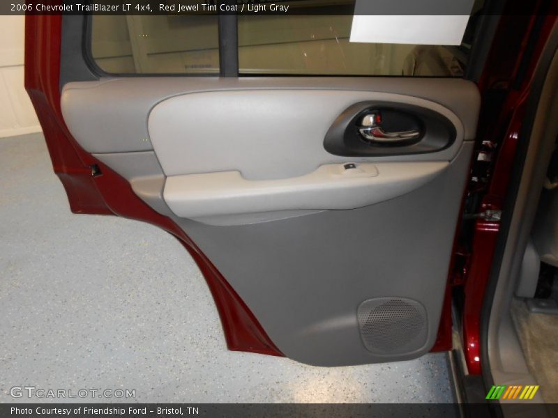 Red Jewel Tint Coat / Light Gray 2006 Chevrolet TrailBlazer LT 4x4