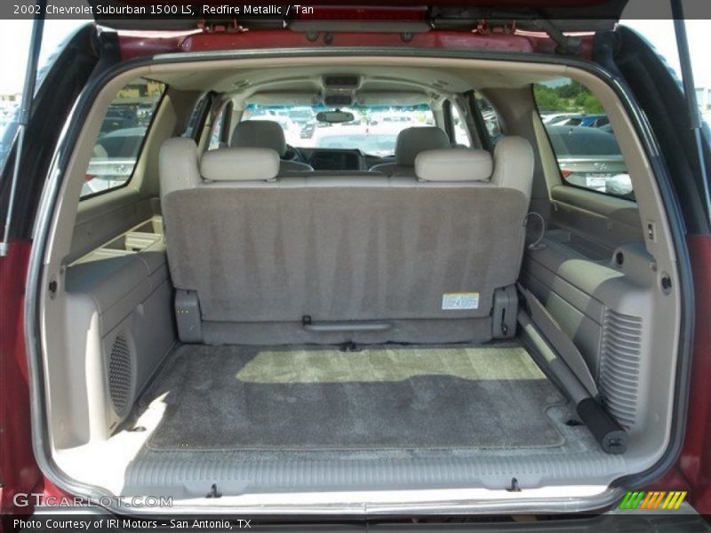  2002 Suburban 1500 LS Trunk