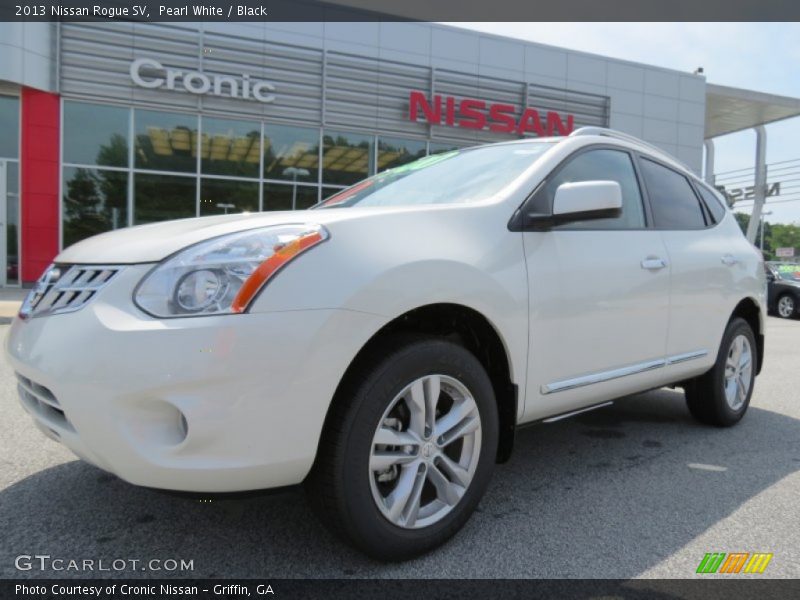 Pearl White / Black 2013 Nissan Rogue SV