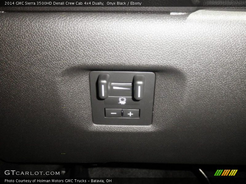 Onyx Black / Ebony 2014 GMC Sierra 3500HD Denali Crew Cab 4x4 Dually