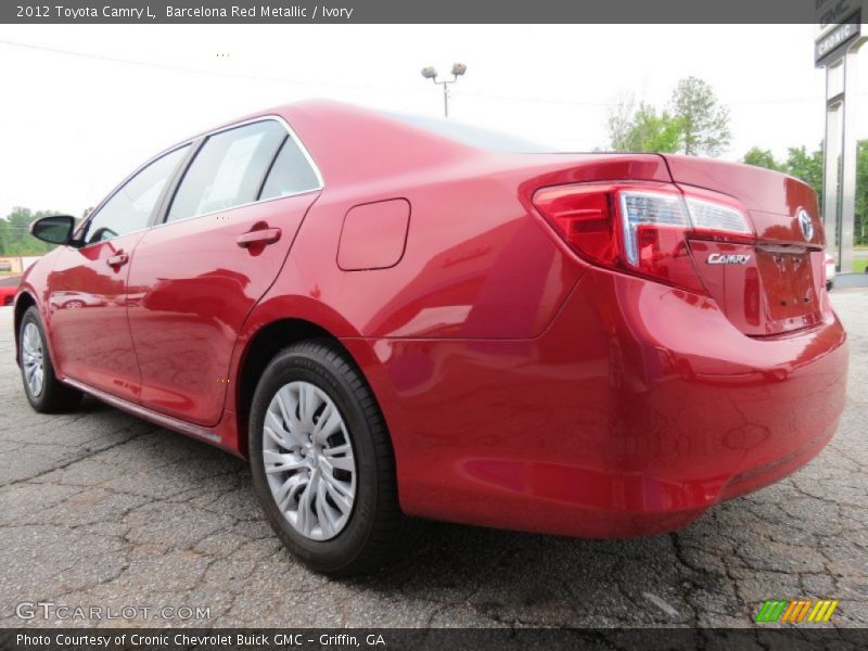 Barcelona Red Metallic / Ivory 2012 Toyota Camry L