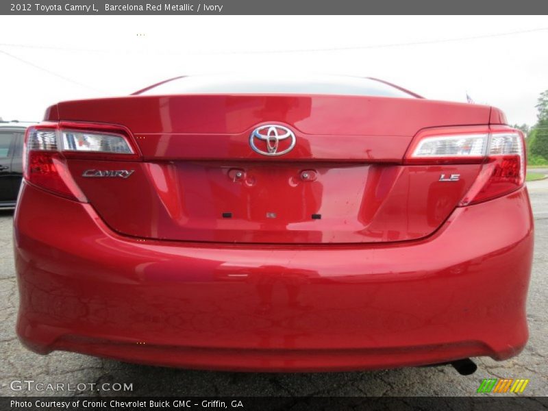 Barcelona Red Metallic / Ivory 2012 Toyota Camry L