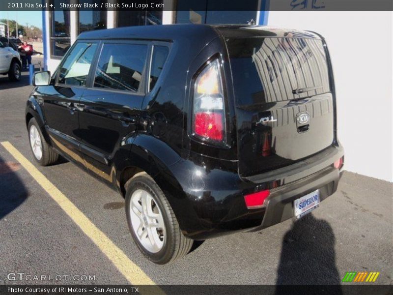 Shadow Black / Black Soul Logo Cloth 2011 Kia Soul +