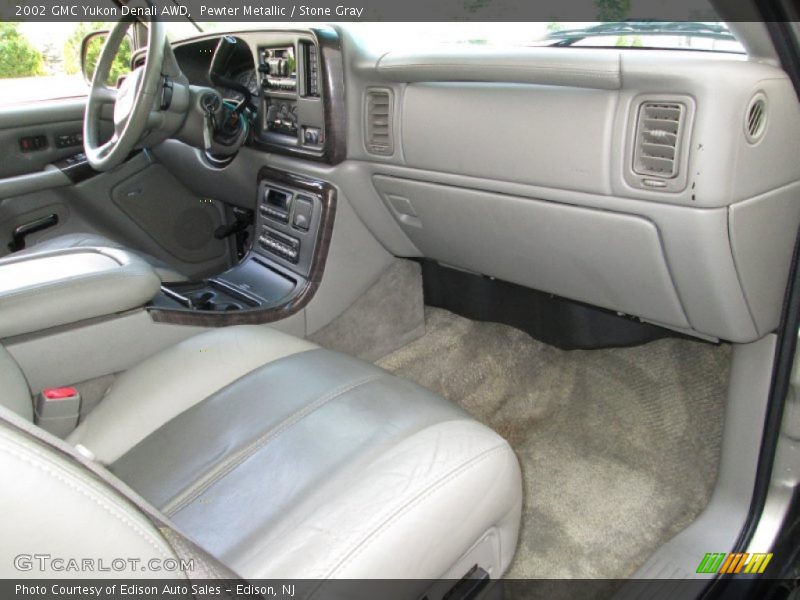 Pewter Metallic / Stone Gray 2002 GMC Yukon Denali AWD