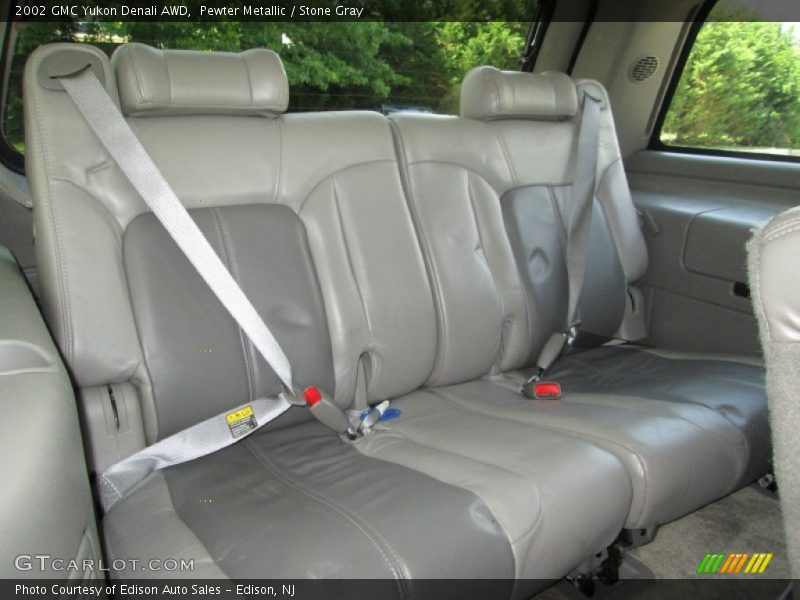 Pewter Metallic / Stone Gray 2002 GMC Yukon Denali AWD