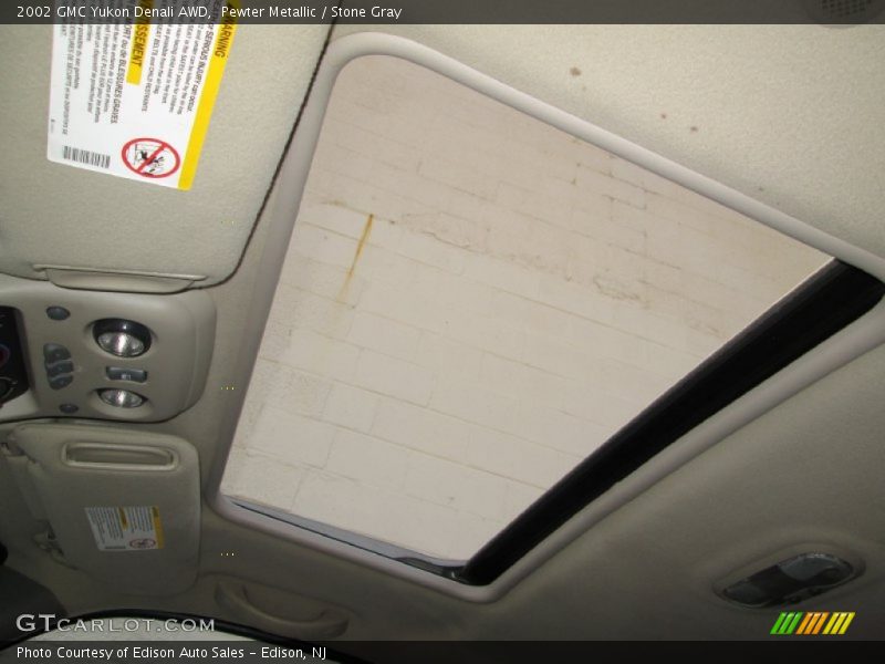 Pewter Metallic / Stone Gray 2002 GMC Yukon Denali AWD
