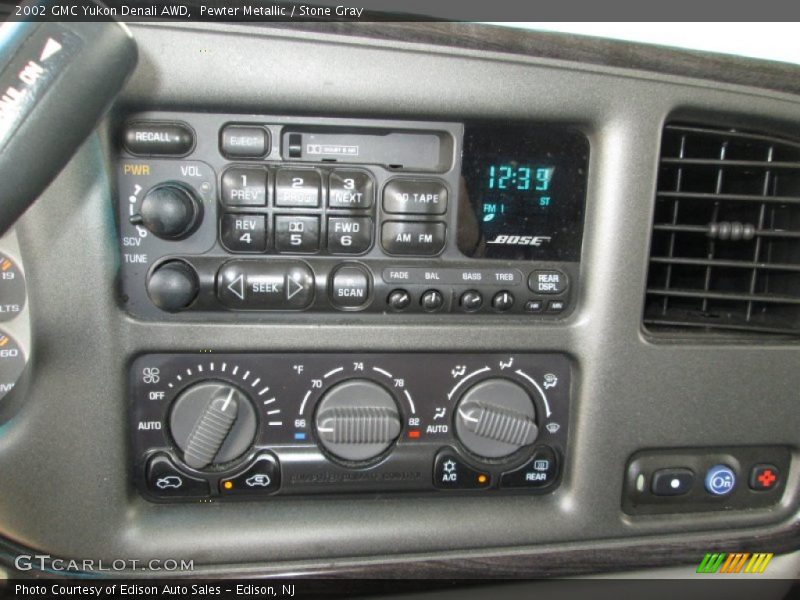 Pewter Metallic / Stone Gray 2002 GMC Yukon Denali AWD