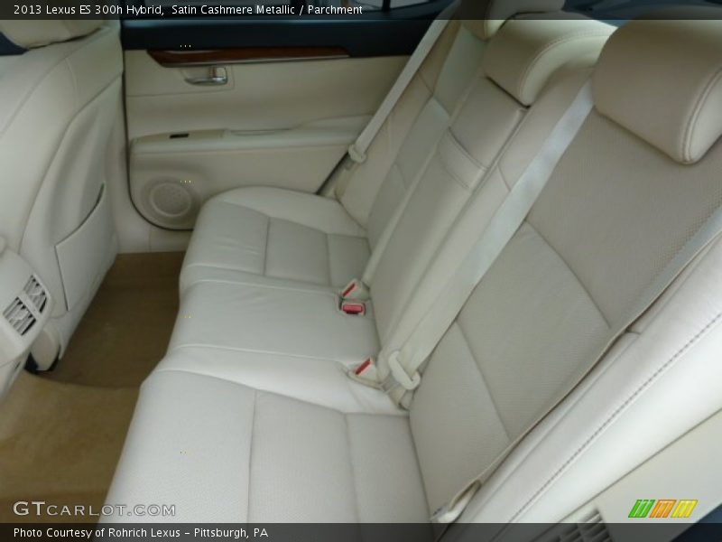 Satin Cashmere Metallic / Parchment 2013 Lexus ES 300h Hybrid