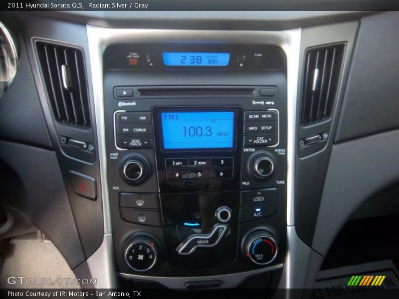 Radiant Silver / Gray 2011 Hyundai Sonata GLS