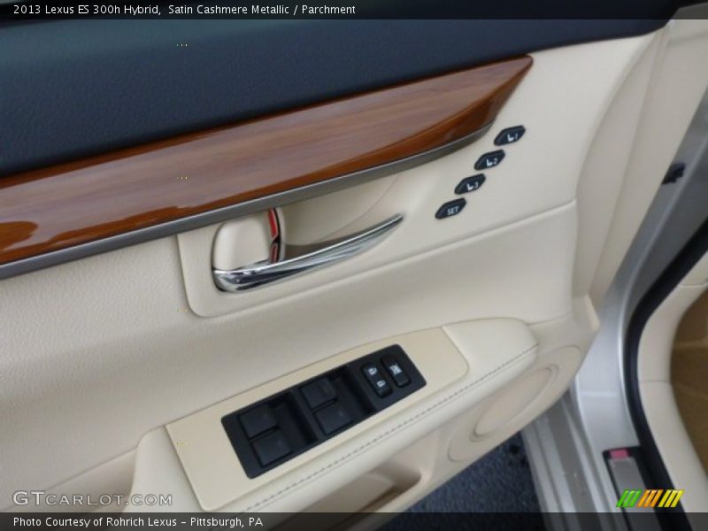 Satin Cashmere Metallic / Parchment 2013 Lexus ES 300h Hybrid
