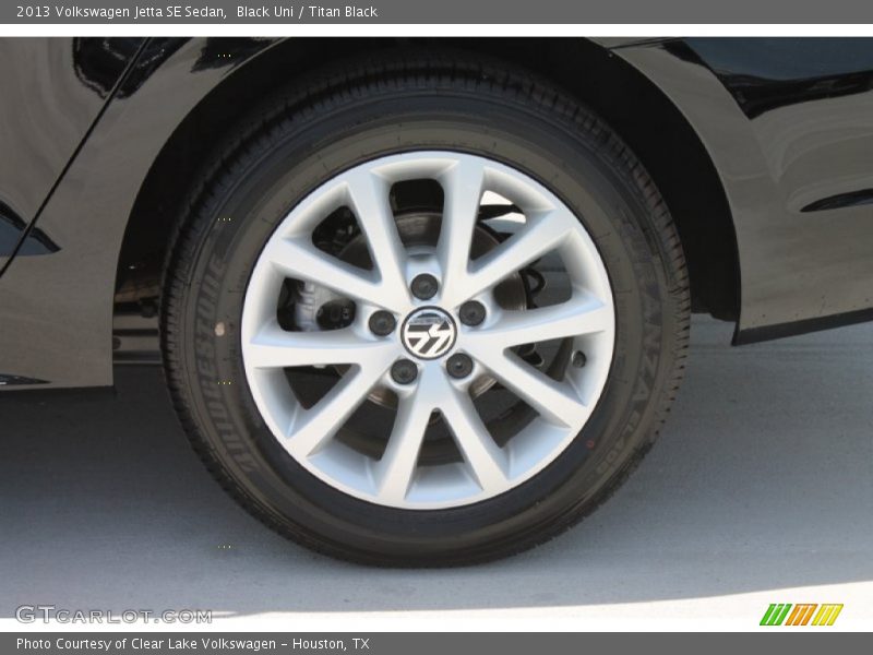 Black Uni / Titan Black 2013 Volkswagen Jetta SE Sedan