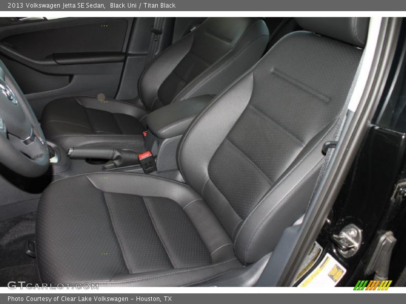 Black Uni / Titan Black 2013 Volkswagen Jetta SE Sedan