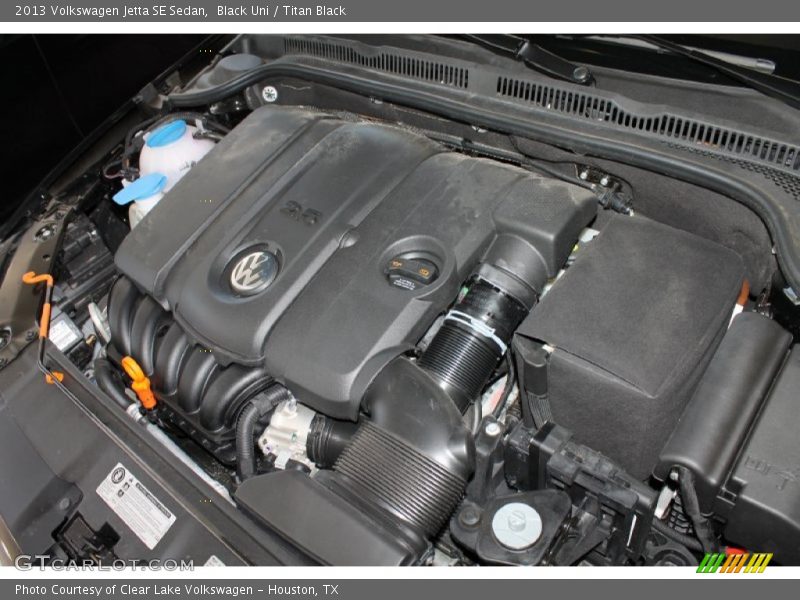 Black Uni / Titan Black 2013 Volkswagen Jetta SE Sedan