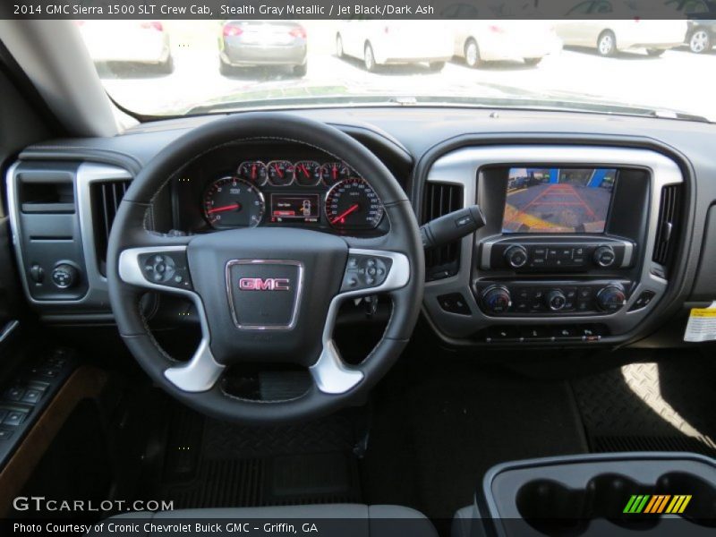 Dashboard of 2014 Sierra 1500 SLT Crew Cab