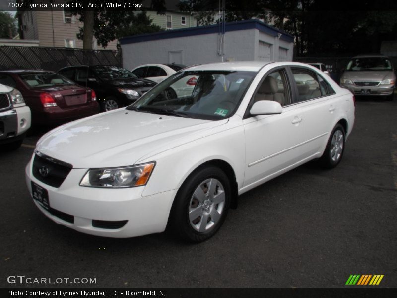 Arctic White / Gray 2007 Hyundai Sonata GLS