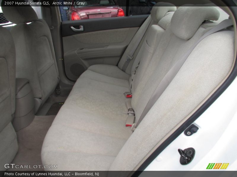Arctic White / Gray 2007 Hyundai Sonata GLS