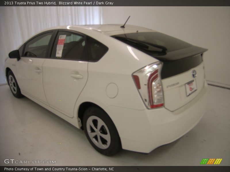 Blizzard White Pearl / Dark Gray 2013 Toyota Prius Two Hybrid